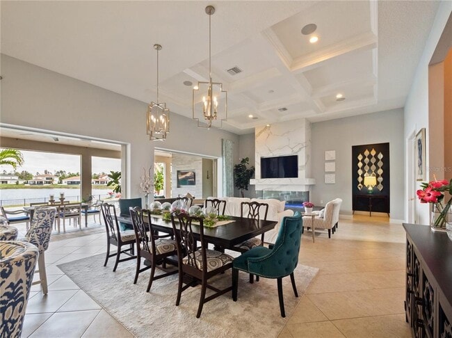 Building Photo - 15501 Panther Lake Dr