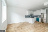 Building Photo - 2021 N 2nd St