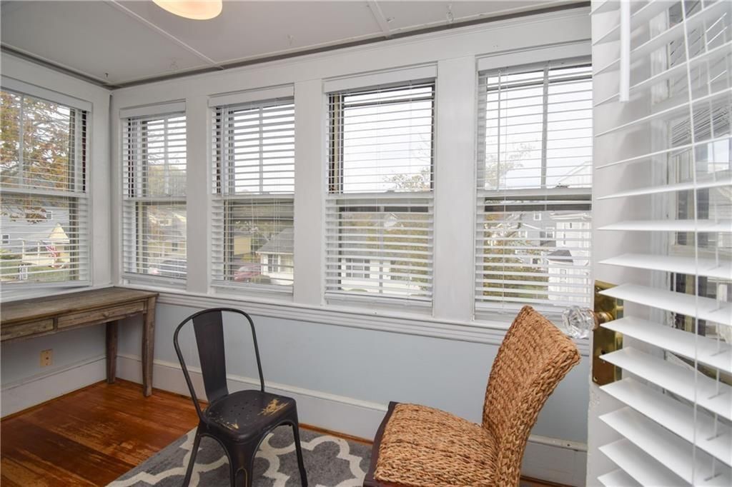 Building Photo - 16 Vaughan Ave