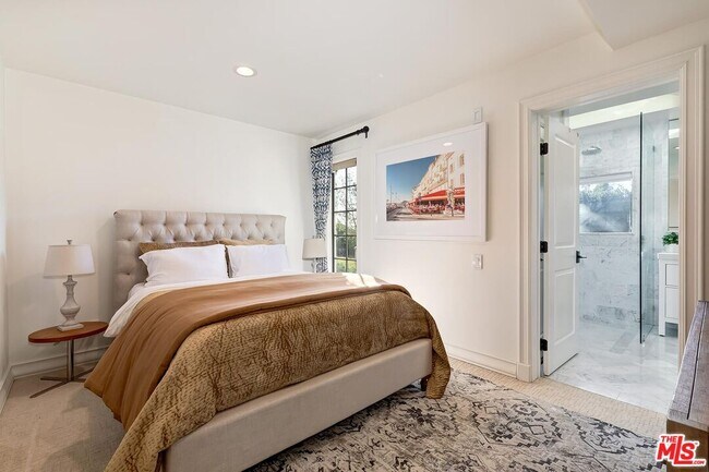 Building Photo - 1075 Wallace Ridge