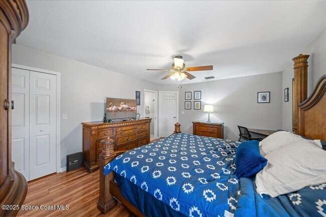 Building Photo - 1235 Pemberton Trail