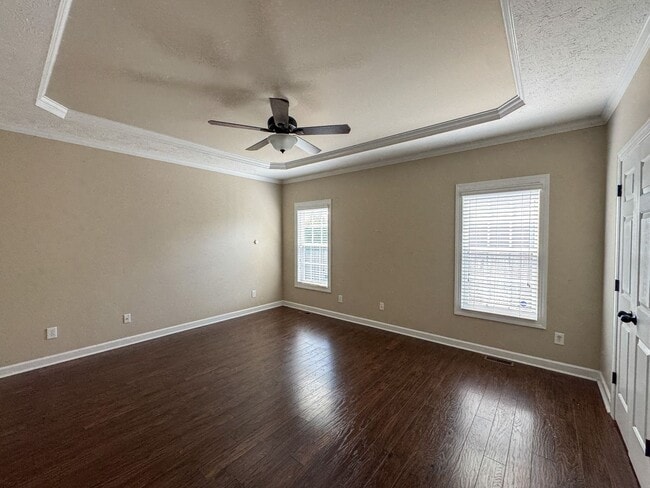 Building Photo - Beautiful 4 Bed, 2 Bath Home in Jack Britt
