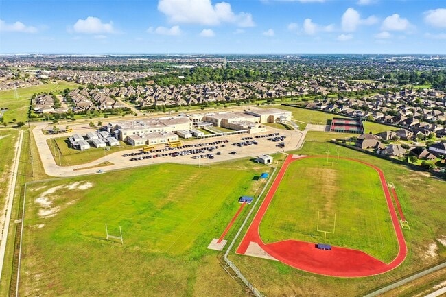 Building Photo - 26507 Grey Sparrow Dr