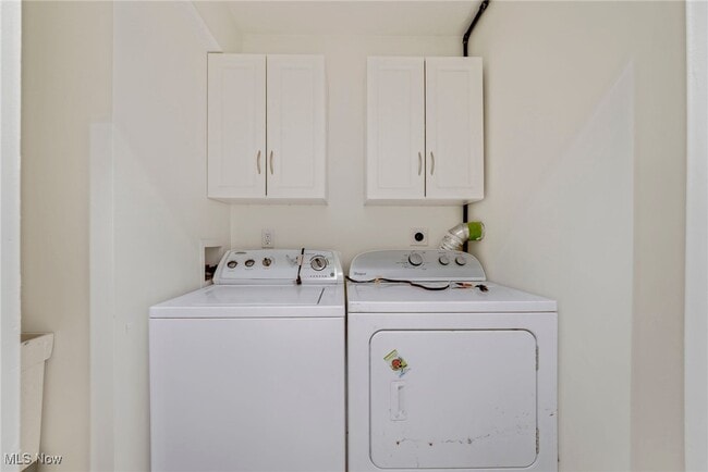 Building Photo - 31698 Sedgefield Oval