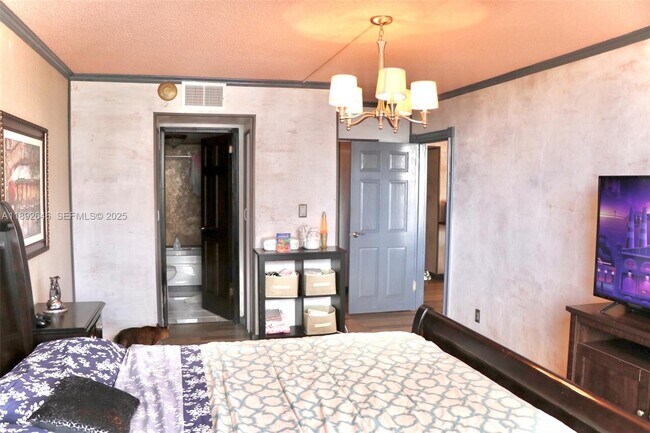 Building Photo - 500 Three Islands Boulevard