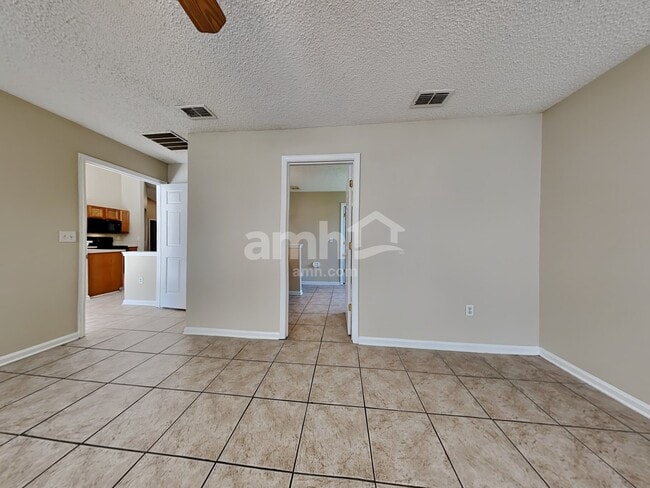 Building Photo - 2720 Cold Creek Blvd