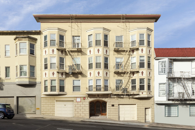 Interior Photo - 140 Duboce