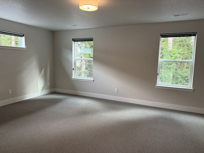 Building Photo - Beautiful Three Bedroom New Construction Home For Rent
