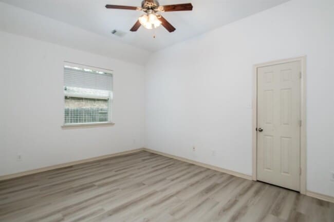 Building Photo - 12123 Bayou Junction Rd