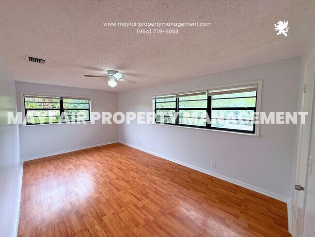 Building Photo - 1329 NW 7th Ave