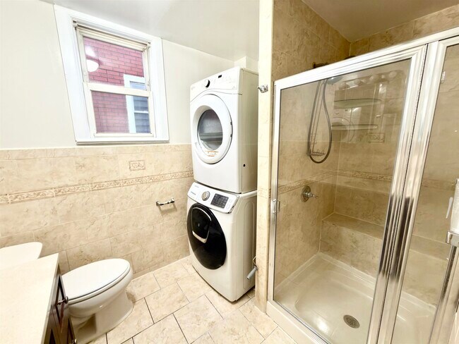 Building Photo - 317 Avenue A