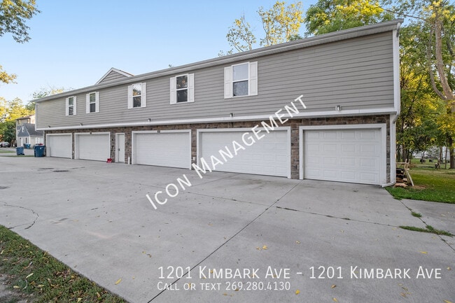 Building Photo - 1201 Kimbark Ave