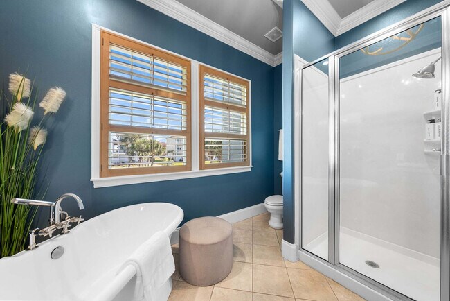 Building Photo - 3204 Sand Dollar Ln