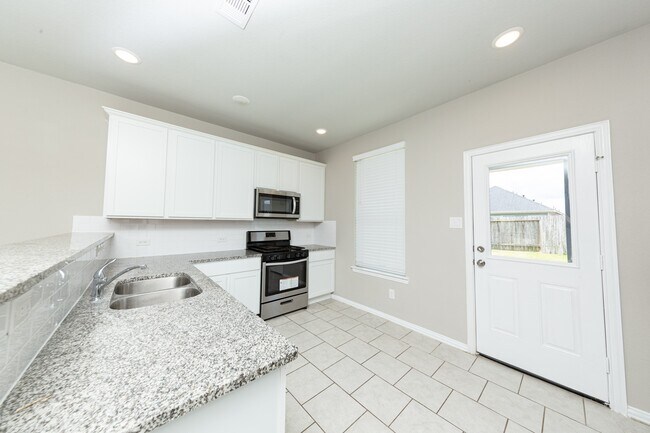 Building Photo - 31303 Palomino Ranch Path