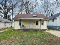 Building Photo - 510 Stratford Rd