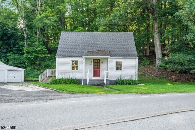 Building Photo - 110 Lake Iliff Rd