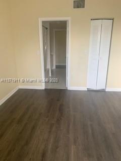 Building Photo - 3251 Sabal Palm Manor