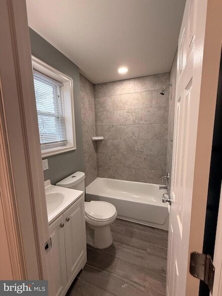 Building Photo - 5518 B St SE