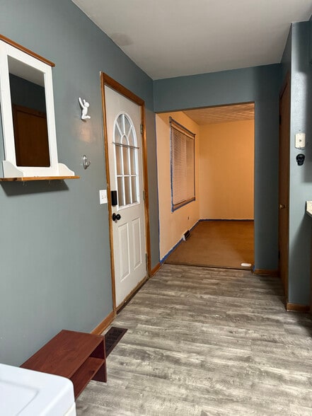 Building Photo - 11.5 Berry Rd