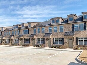 Building Photo - 325-G Landrum Place