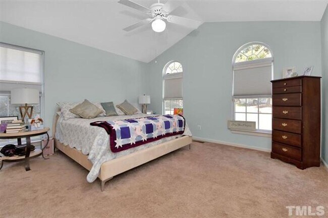 Building Photo - Ranch Home Available - Walk to Downtown Wake Forest!