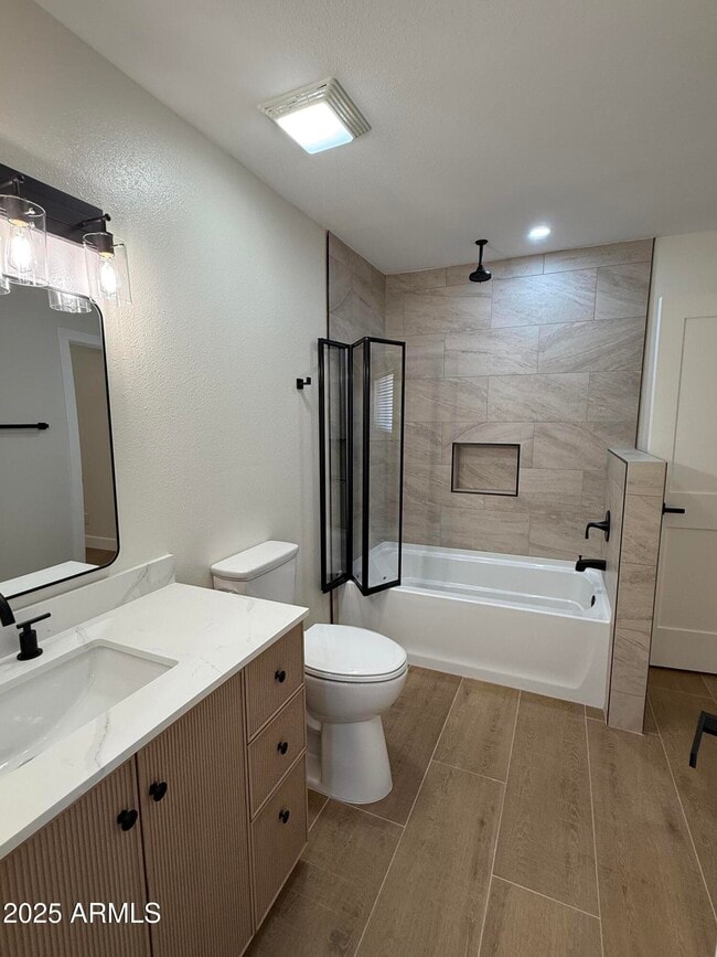 Building Photo - 6703 E Calle de Las Estrellas Rd