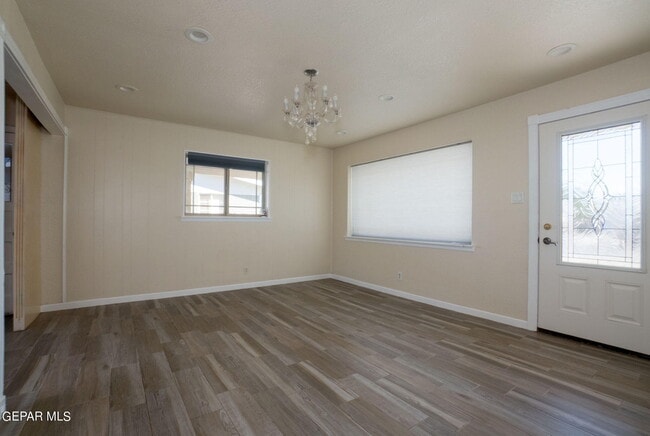 Building Photo - 9309 Montgomery Dr