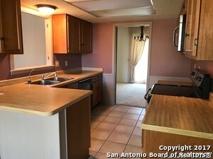 Building Photo - 13851 Susancrest Dr