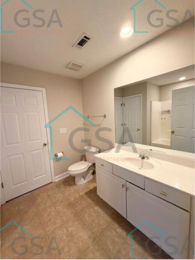 Building Photo - 225 Laurel Trace Cir