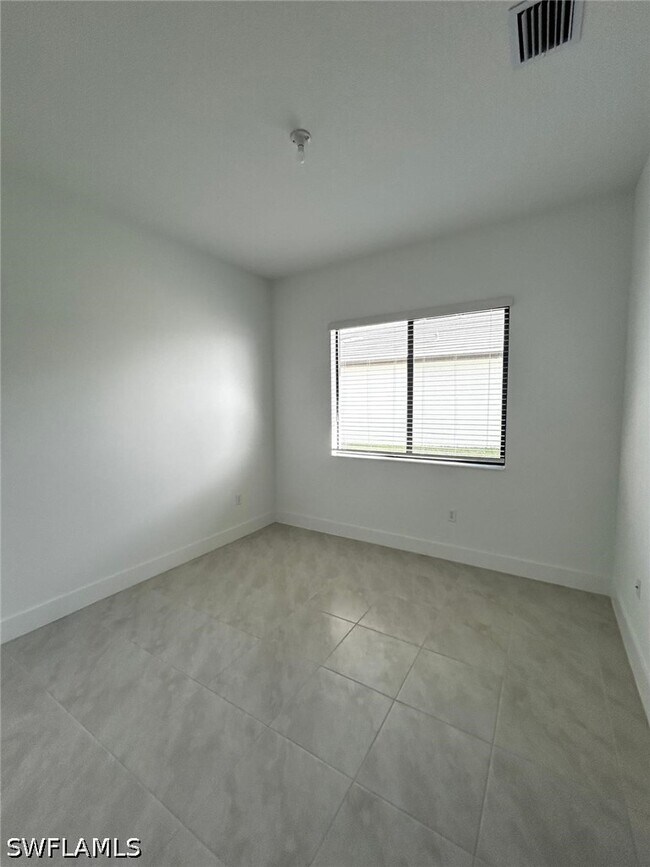 Building Photo - 5081 Gambero Wy