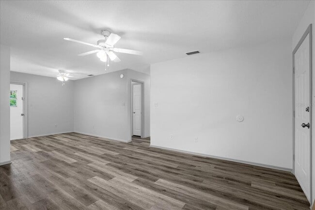 Building Photo - 21366 Anderson Rd