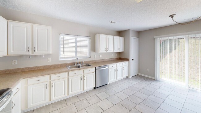Building Photo - 8139 Deodora Cedar Ln