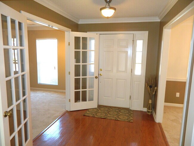 Building Photo - 2905 Galahad Way