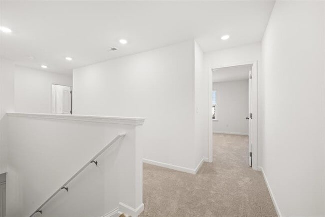 Building Photo - 101 Smithwood Dr