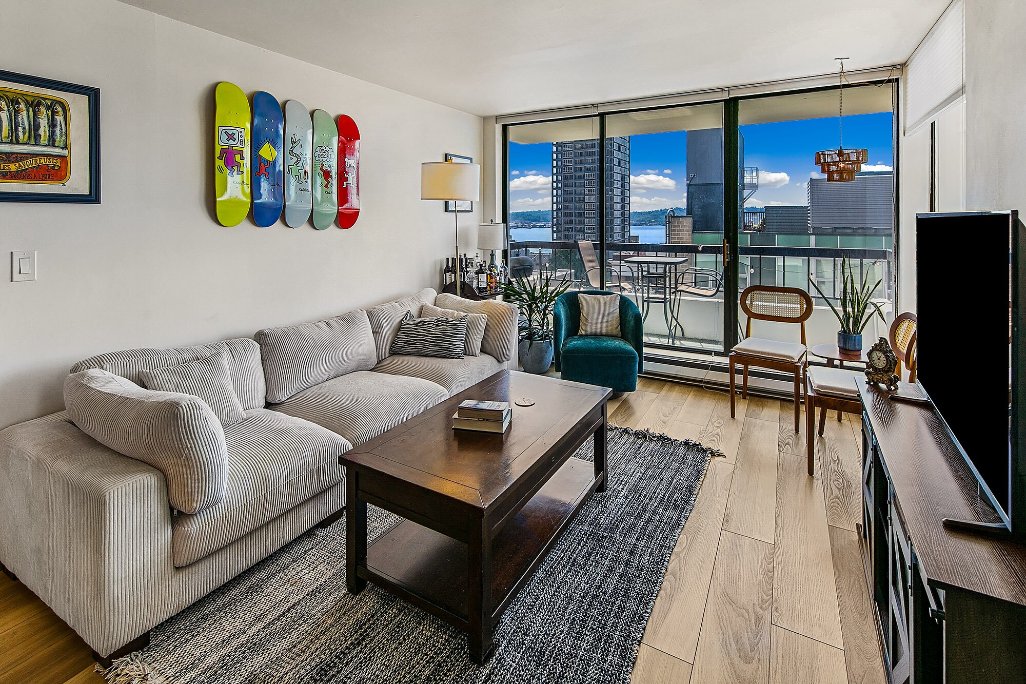 LR: Huge windows, huge deck, westerly views to water/sea/sunsets - 2201 3rd Ave