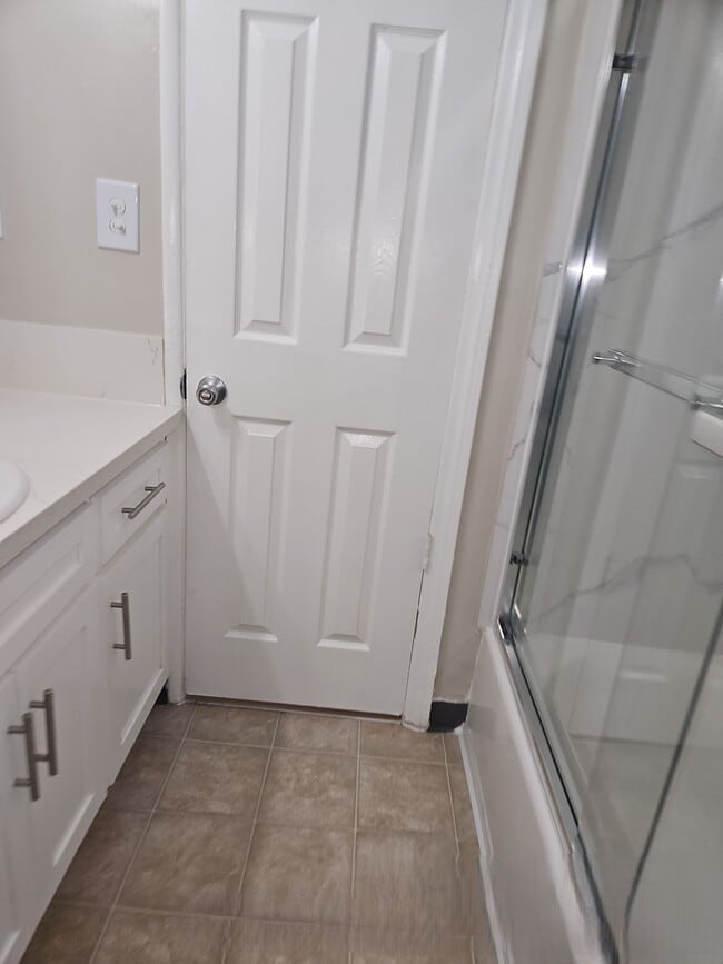 Building Photo - 8445 Tobias Ave