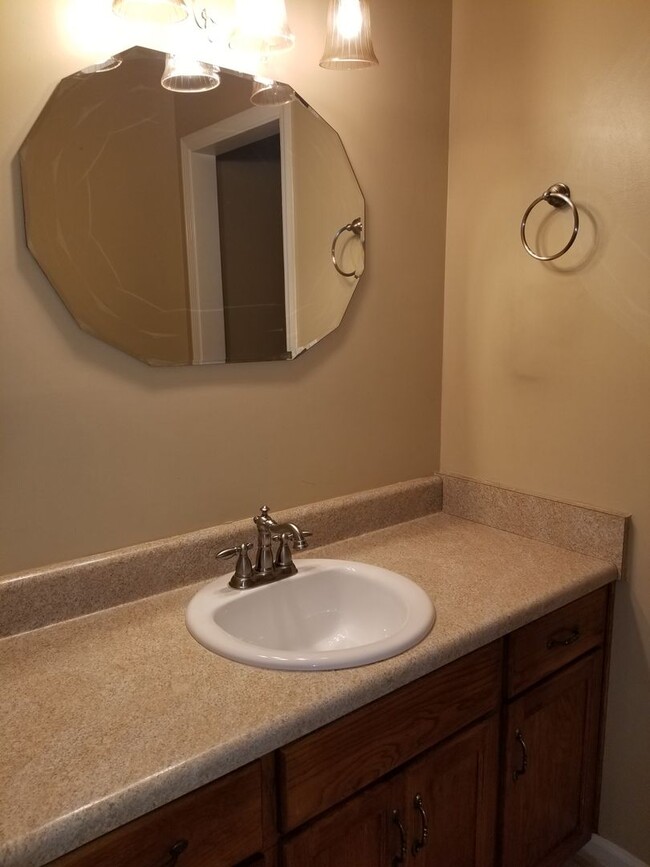 Building Photo - Ashley Lane, Enterprise, AL (Level Plains area)