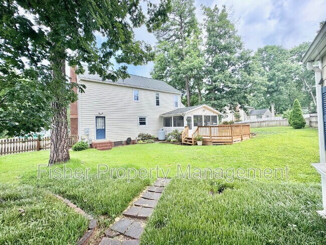 Building Photo - 9501 Broad Meadows Rd