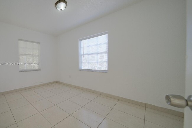 Building Photo - 1471 NW 93rd St