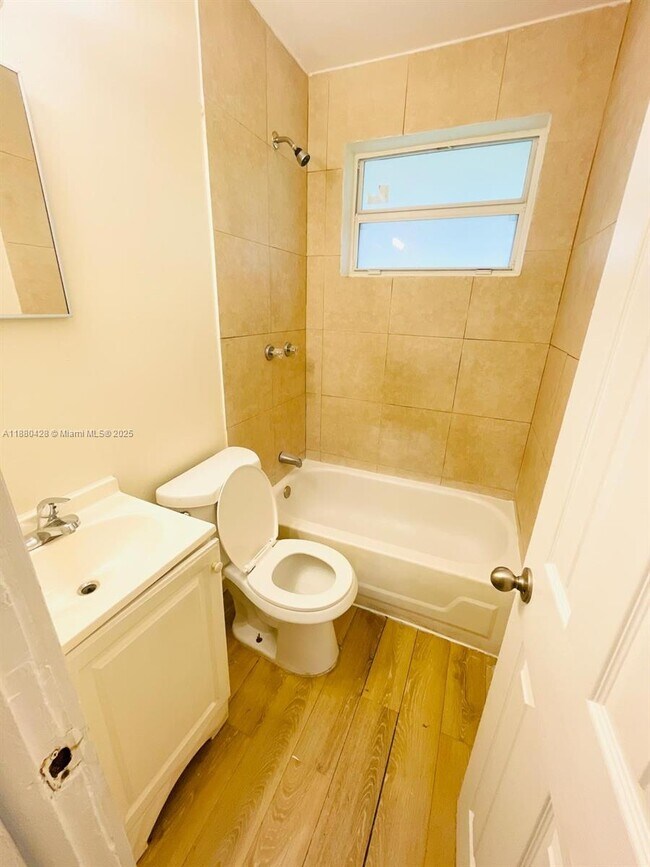 Building Photo - 26427 SW 139th Ave