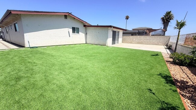 Building Photo - Remodeled 3 bedrooms 2 baths single story home in South San Diego
