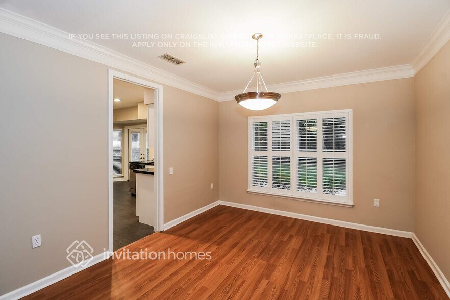Building Photo - 8568 Glenbury Ct N