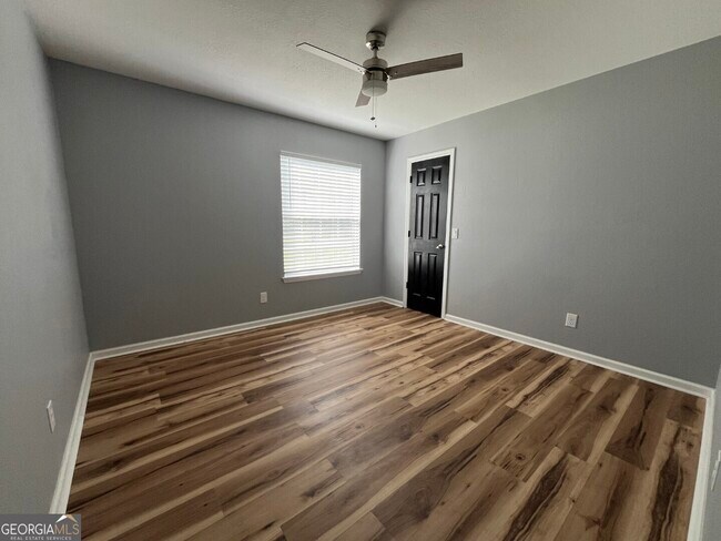 Building Photo - 101 Snug Harbor