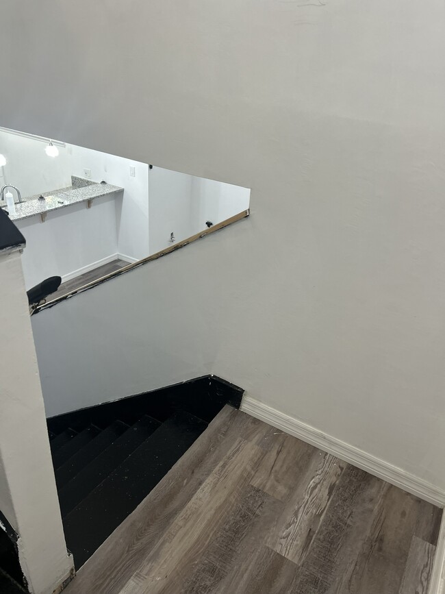 Building Photo - 3980 Crayrich Cir