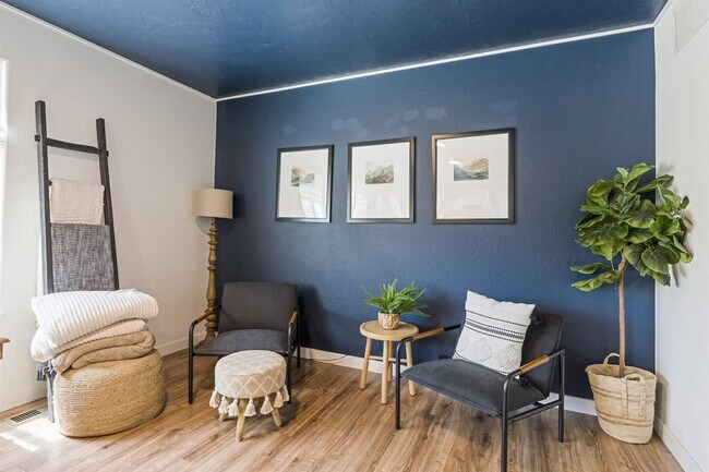 Building Photo - 19701 Cumberland Way