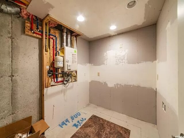 Building Photo - 10617 Topview Rd