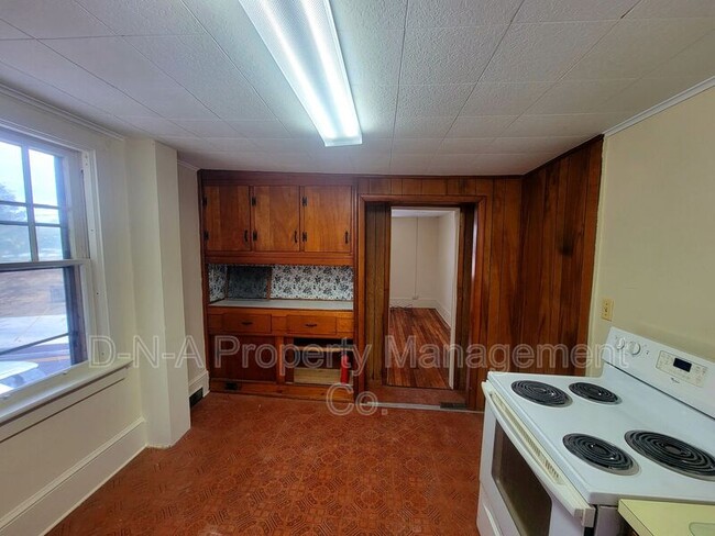 Building Photo - 169 Tanite Rd
