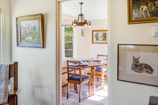 Building Photo - 969 Egan Ave