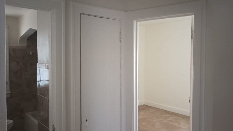 Building Photo - 15062 Cruse St