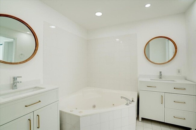 Building Photo - 9805 NW 52nd St